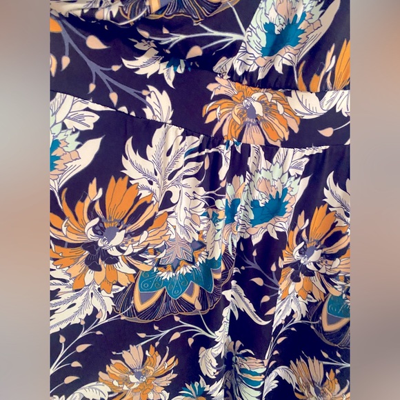 NW XL Navy Blue/ Yellow Floral Jumper - Picture 3 of 4